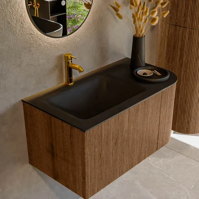 Mondiaz KURVE 85 cm Onderkast Greeploos 1 Lade Met Deuren Walnut, Wastafel Solid Surface Links Urban 1 Kraangat Zonder Spiegel (KRVCLO85R1L1D1KL-Wal/Urb)