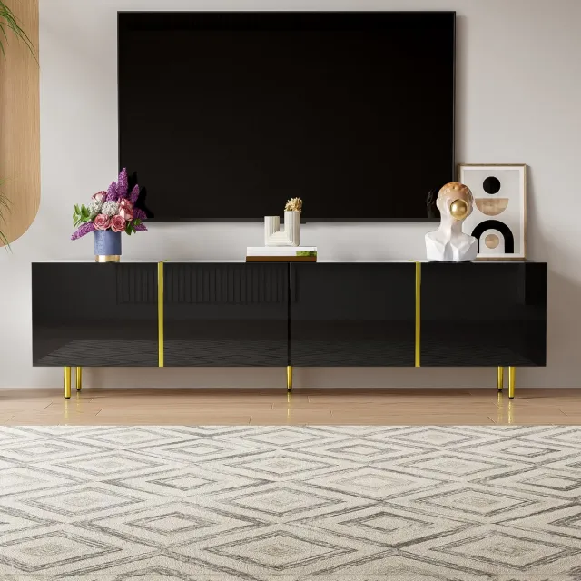 Wishdor Tv-Meubel - 4 Deuren - Softclose Scharnieren - Hoogglans Afwerking - Zwart Met Goudkleurige Accenten - 170 X 35 X 46 Cm