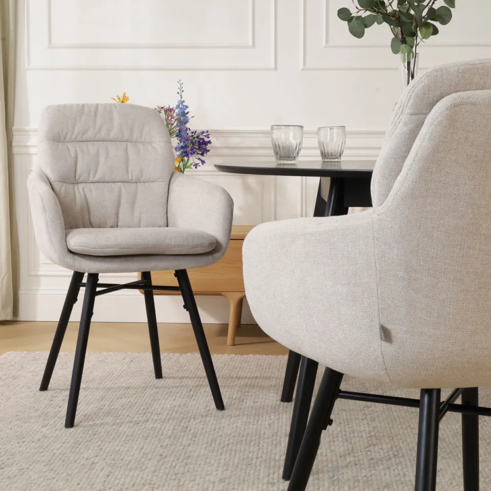 Nolon Nena-Mia eetkamerstoel beige - zwart houten onderstel, foto 2