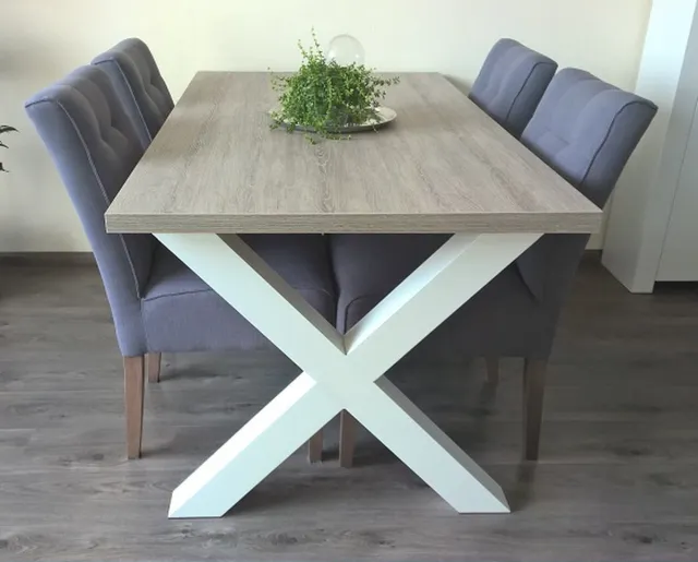 Ik Woon Modern Eettafel Milaan - Kruispoot - X poot - Grijs Eiken / Wit Onderstel - 90 x 140 cm Wit / Grijs Eiken