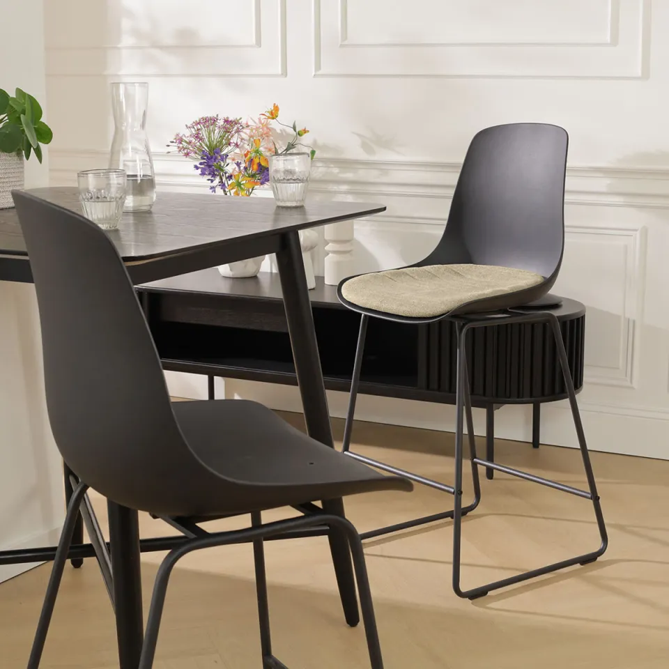 Nolon Nino-Liv barkruk zwart met nougatbruin zitkussen - zwart onderstel - 65 cm, foto 2