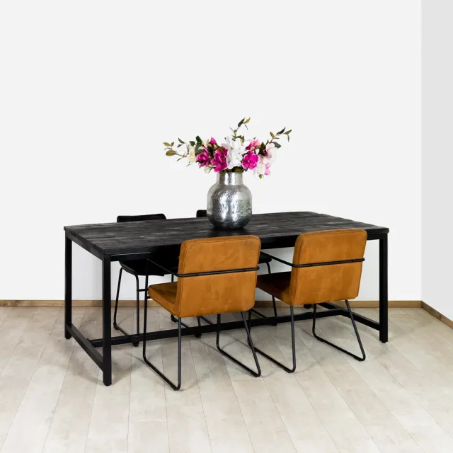 Mangohouten tafel zwart Dalton met stalen onderstel | OUTLET