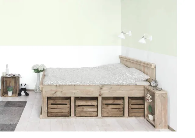 NordXL Steigerhouten bed Lima met fruitkistjes