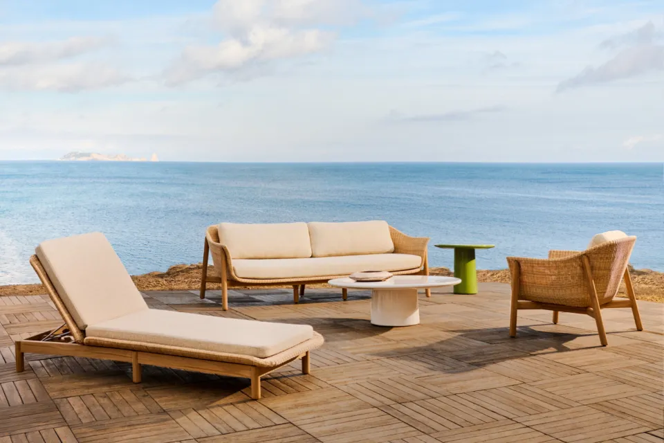 Kave Home Galea ligbed teakhout en rattan, foto 5