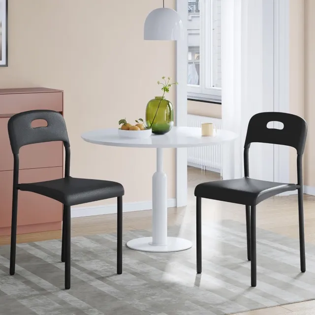 HOERFURIY Set van 2 Moderne Eetkamerstoelen - Stapelbaar - Kunststof met Metalen Poten - Voor Binnen & Buiten - Design Keukenstoel - Zwart