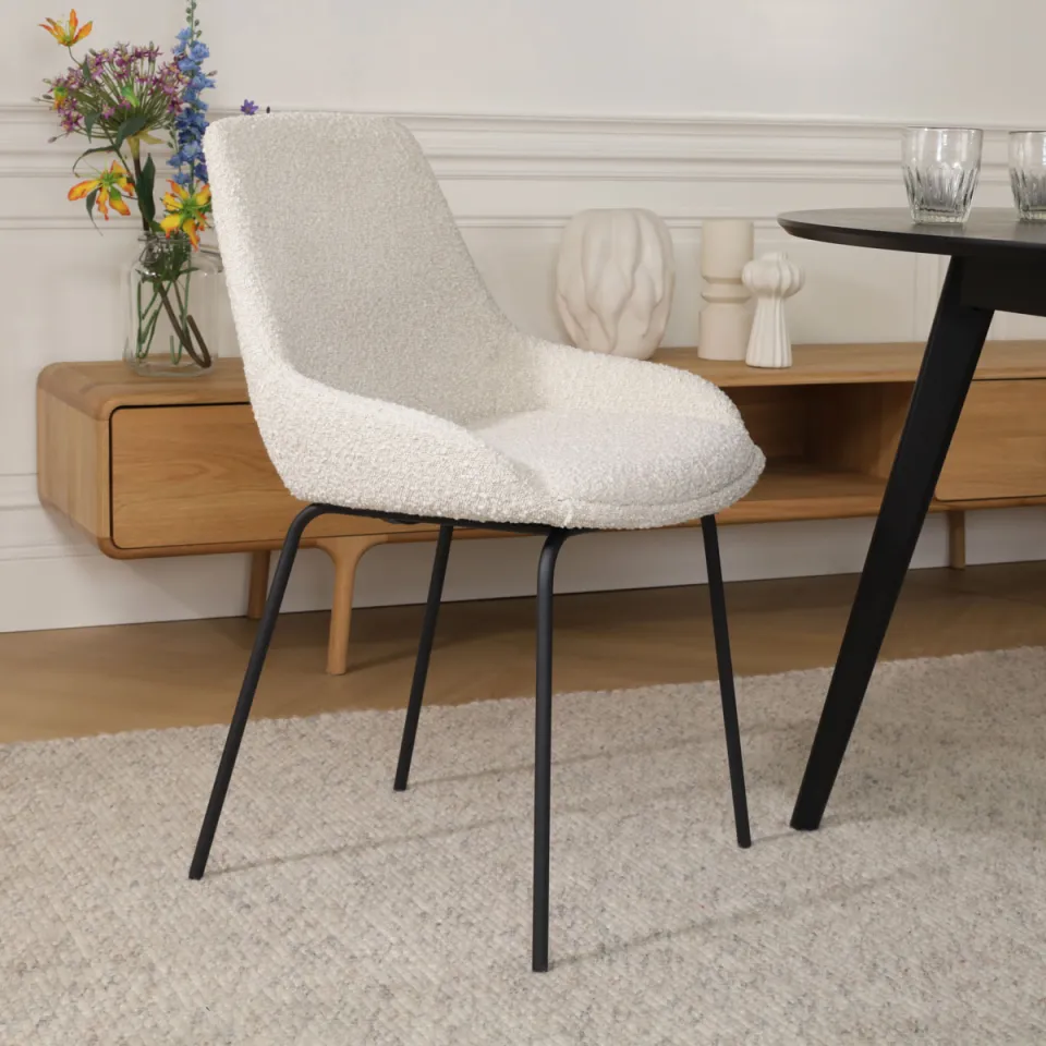 Nolon Nora-Isa eetkamerstoel bouclé beige - zwart onderstel, foto 2