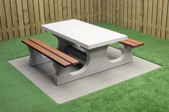 Rockwood® Betonnen Picknickset DeLuxe 1.80m met betonnen onderplaat Naturel