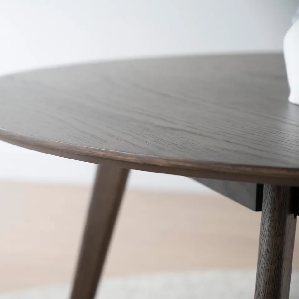 Rowico Home Yumi houten salontafel donker eiken - Ø90 cm, foto 5