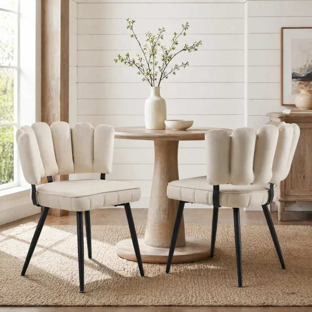MEUNIQ set van 2 eetkamerstoelen met bloemvormige rugleuning, velvet bekleding, zwarte metalen poten, 80 cm hoog, gestoffeerde stoel voor eetkamer en woonkamer Beige