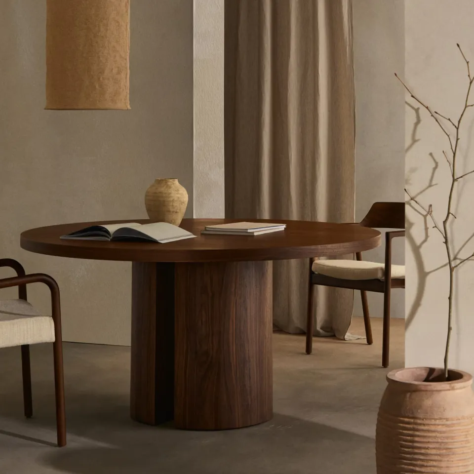 Kave Home Nealy ronde eettafel walnoot, foto 2