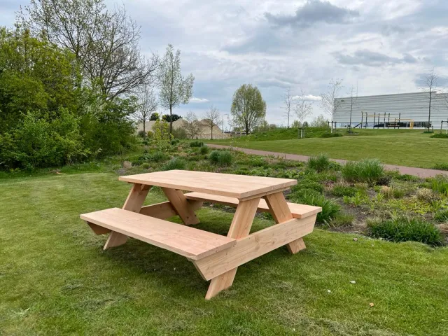 NordXL Douglas picknicktafel Meike met A poten