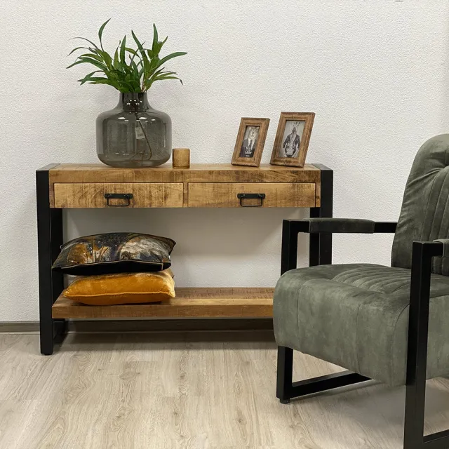 The Copperbarn Britt mangohouten sidetable 120 cm met 2 lades naturel