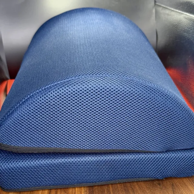 Flipline Voetsteun Bureau Zwart, Afneembaar & Wasbaar Mesh-Bekleding, In Hoogte Verstelbare Voetenbank, Antislip Voetsteun Bureau, Voetenbank Kantoor & Thuiskantoor Accessoires, Ergonomische Voetsteun Blauw