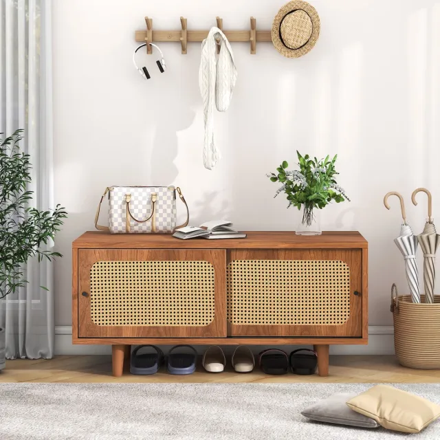 Clruro Schoenenkast - 104x40x48 cm - Rotan Met 2 Deuren En Verstelbare Plank - MDF - Walnoot