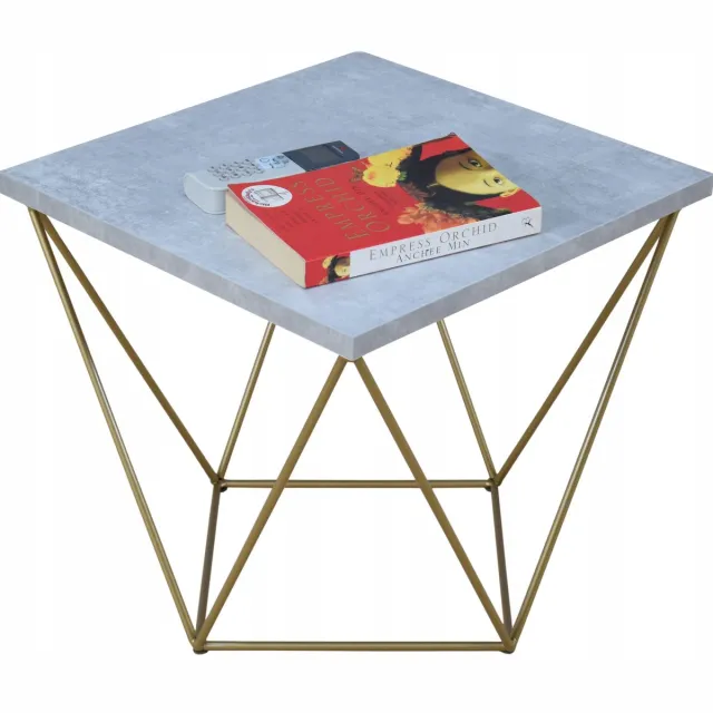 FutuStal Serie - Gouden Draden Tafel - Betonlook - 37cm Hoogte Goud;Beton