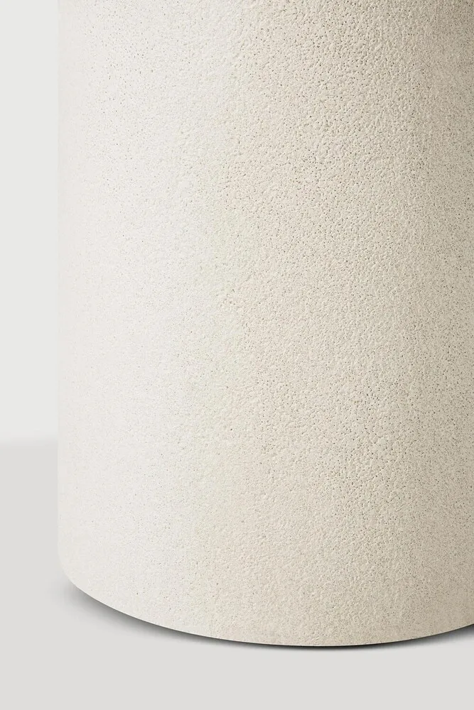Ethnicraft Ronde Bistrotafel 'Elements' Microcement, 90cm, kleur Off White, foto 5