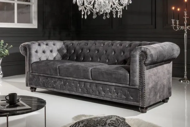 Invicta Interior Chesterfield 3-zitsbank 205cm grijs fluweel met knoopstiksel en veerkern - 41215 Zie omschrijving