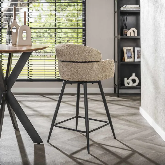 Giga Living Giga Meubel Barstoel Ronde Rug - Zand Bouclé - Draaibaar - Zithoogte 68cm - Set van 2