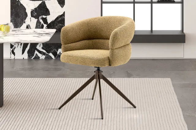 Rousseau Leonie Draaibare Eetkamerstoel Mosterdgeel – 180° Auto-Return – Walnootkleurige Metalen Kruispoot – Per Stuk