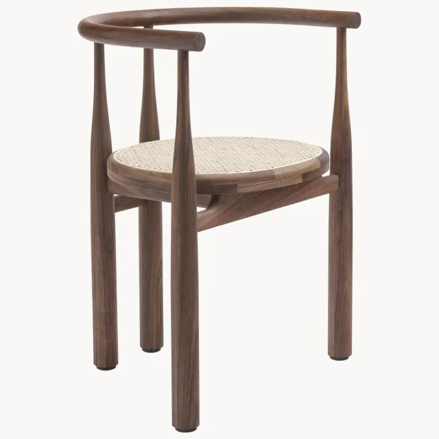 New Works Armstoel Bukowski van walnoothout Beige