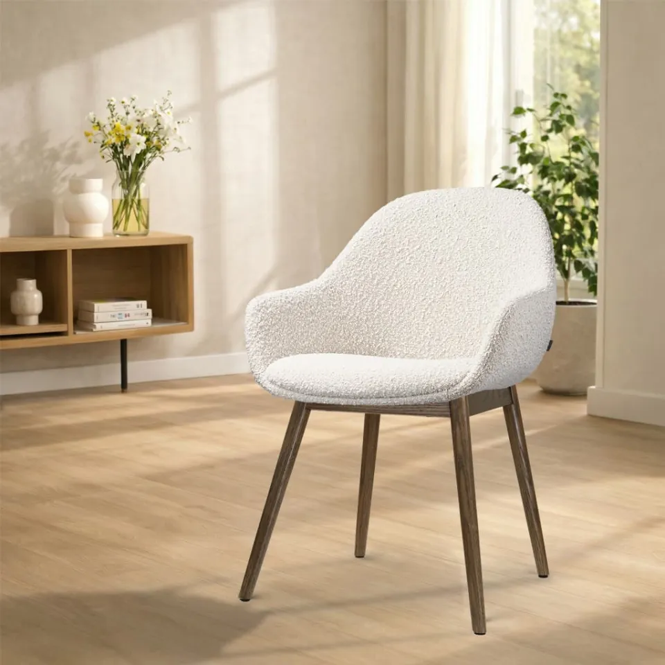 Nolon Nio-Mae eetkamerstoel bouclé beige - walnoot houten onderstel, foto 2