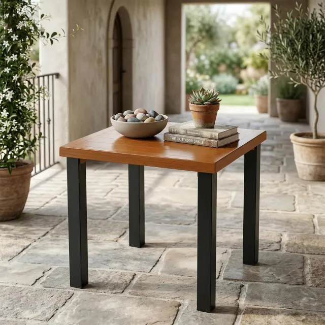 Tribesigns bijzettafel voor buiten - tuintafel - met blad in houtlook en stevige zwarte metalen poten - Tafel - bijzettafel voor terras, balkon, tuin en woonkamer - 45 x 45 x 44 cm - Grijs Bruin