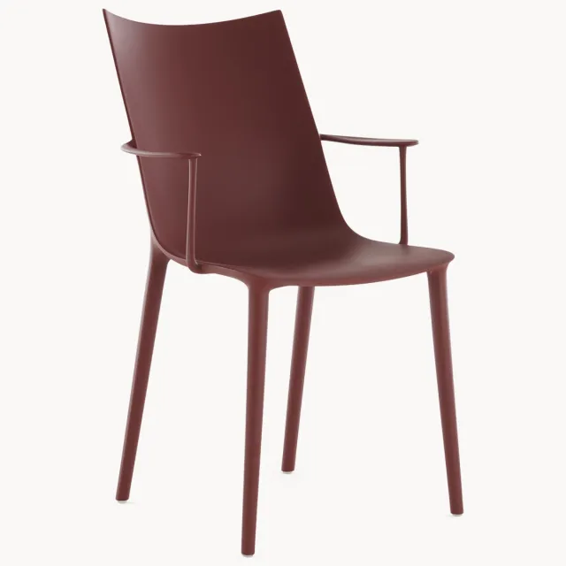 Kartell Kunststof stoel H. H.H. wijnrood