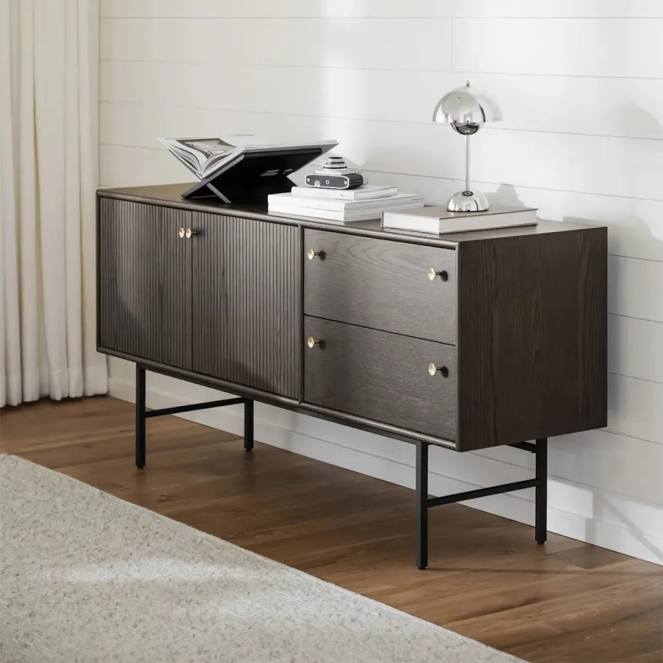 Rowico Home Clearbrook houten dressoir walnoot - 160 x 42 cm, foto 2