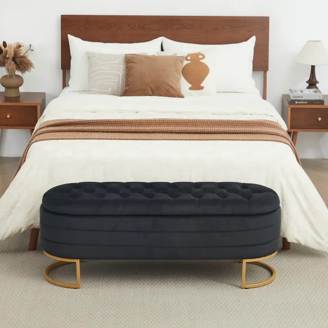 MUVANO Zwarte fluwelen opbergbank - Chesterfield bedbank met opbergruimte - Goudkleurige metalen poten - 121 cm - Zitbank voor slaapkamer en woonkamer